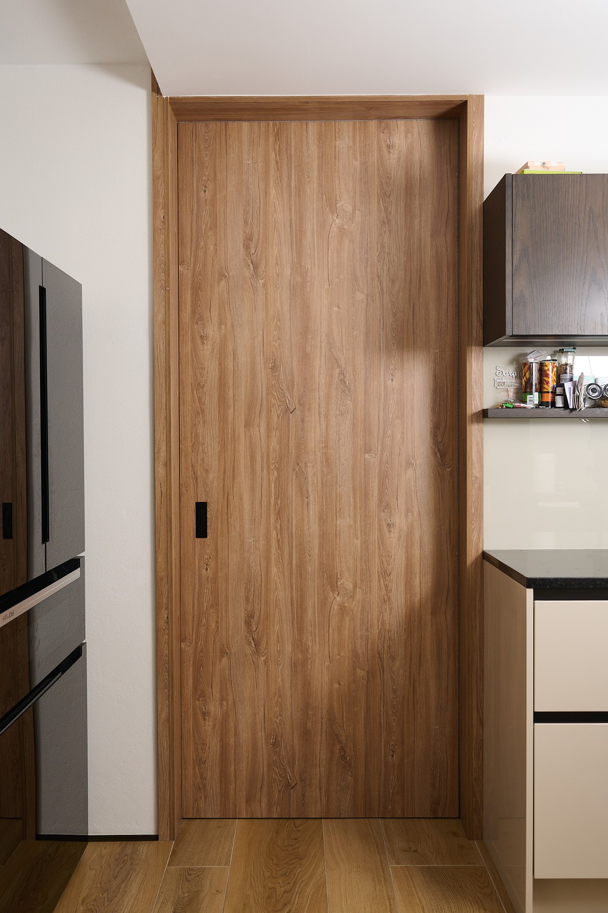 Dveře a prvky - povrchové úpravy