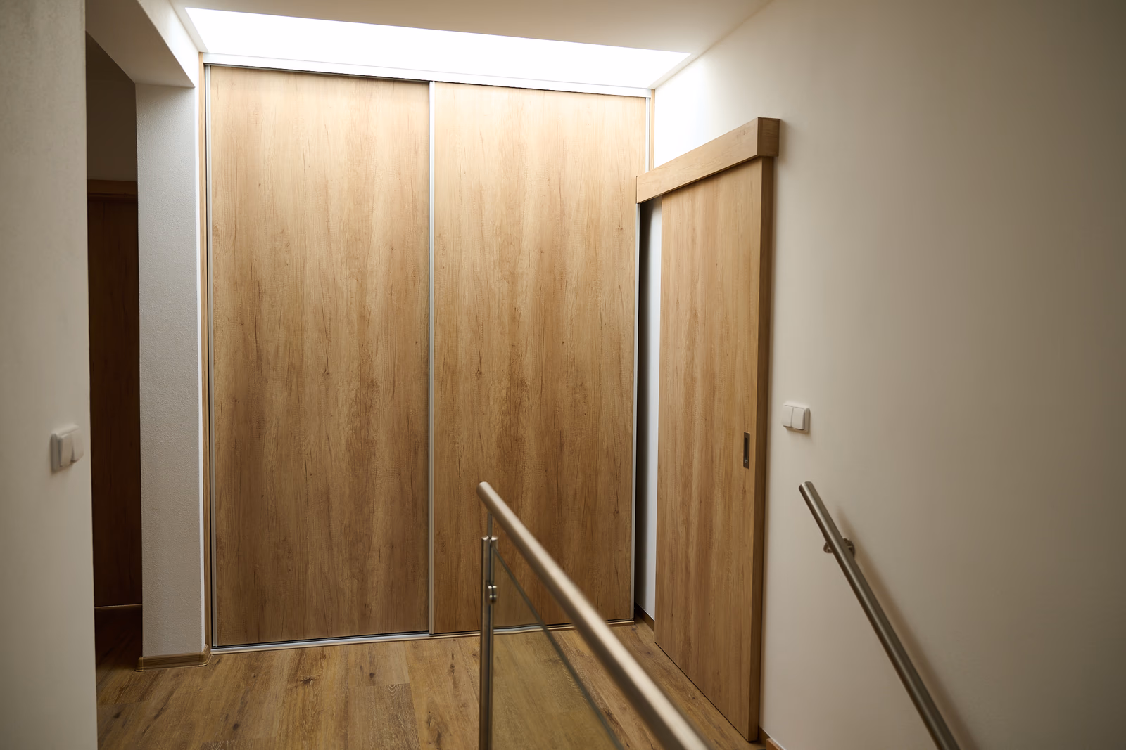 Skříně a dveře - celkový pohled