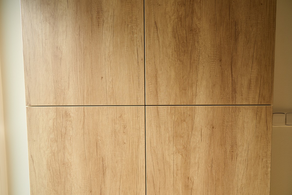 Posuvné skříně vstup - vstupní hala